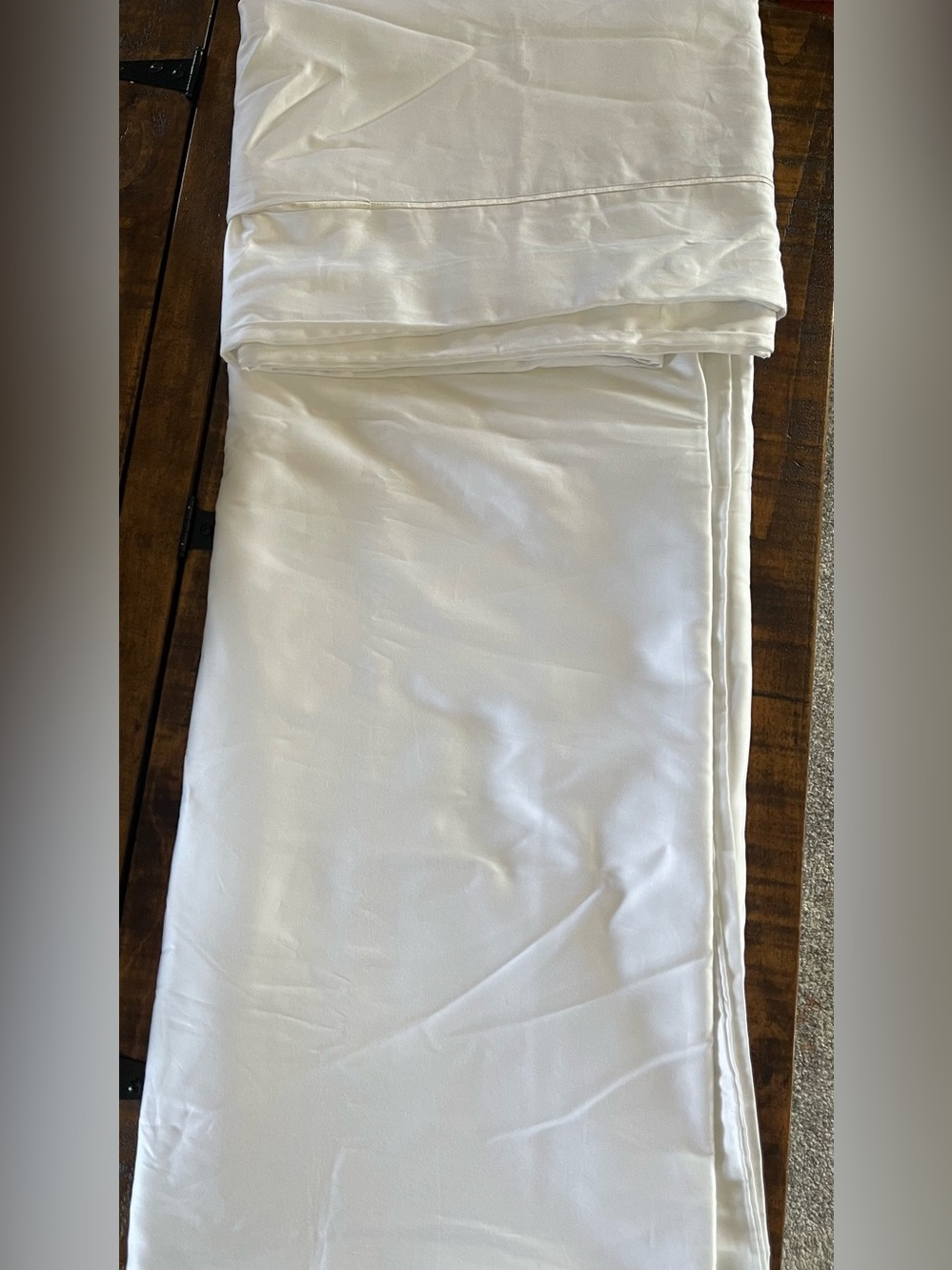 NWT Quince Signature Giza Cotton Sateen 1 Pc Duvet Cover, King/Cal (White/Sand) - Picture 3 of 4